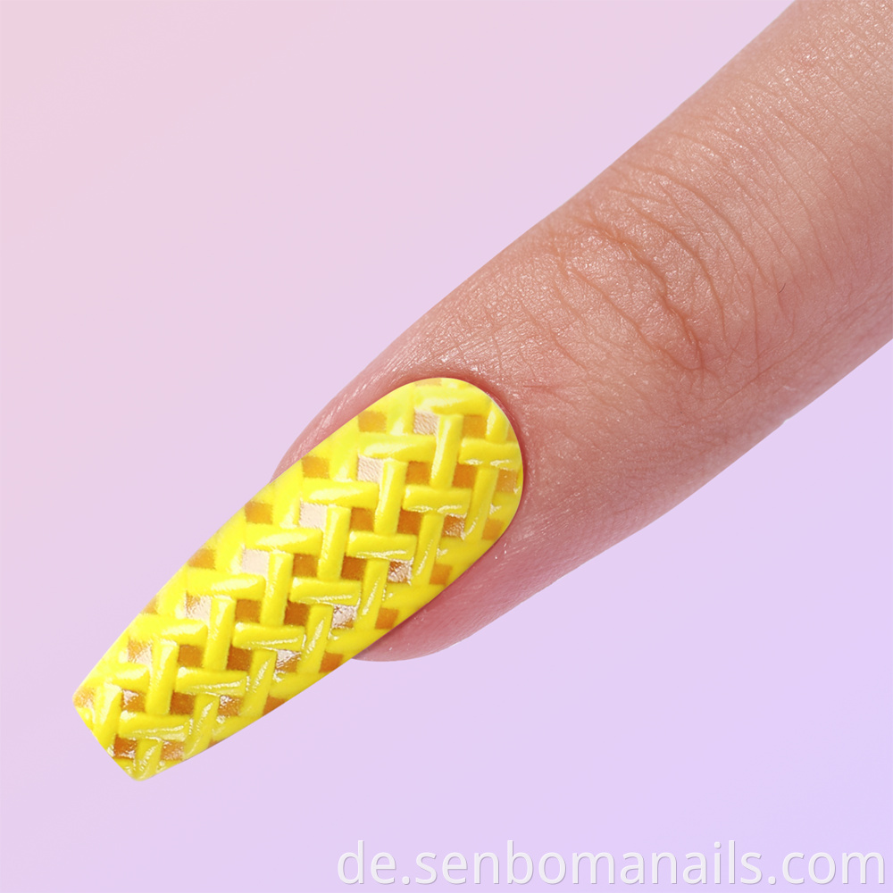 3D Sweater False Nails